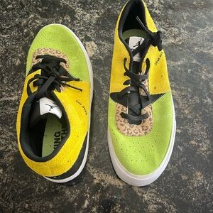 Jordan’s (14) (Mens)